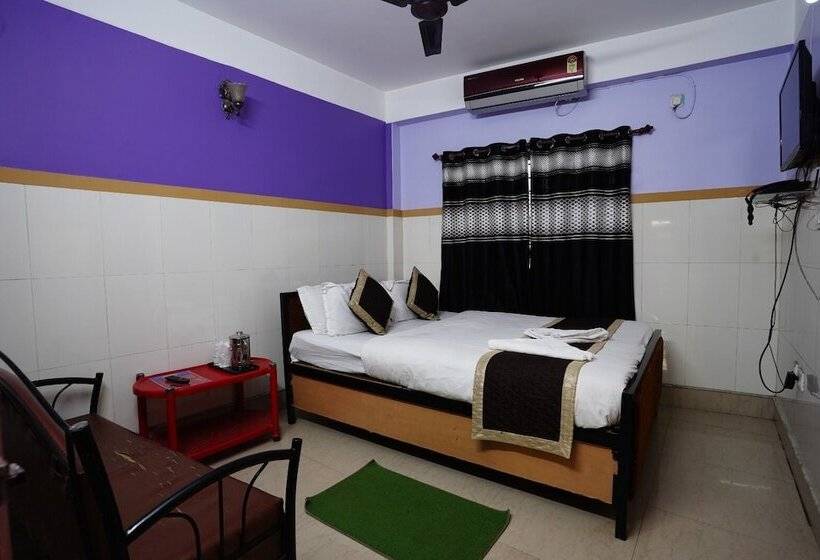 Отель Tirupati Lodge Private Limited