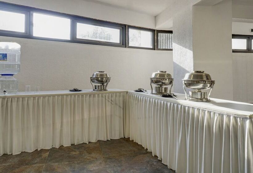 Fabhotel Atithi Regency