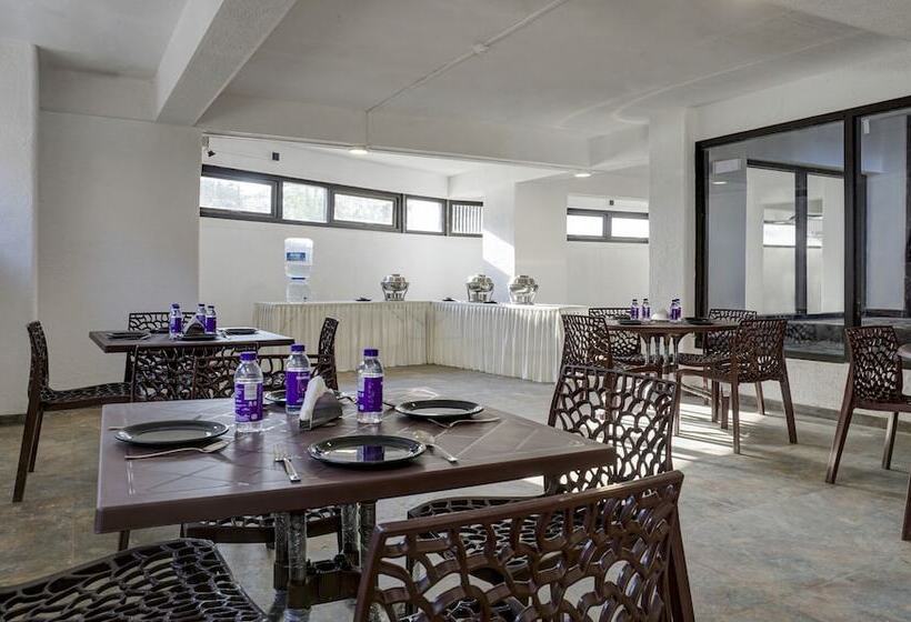 Fabhotel Atithi Regency