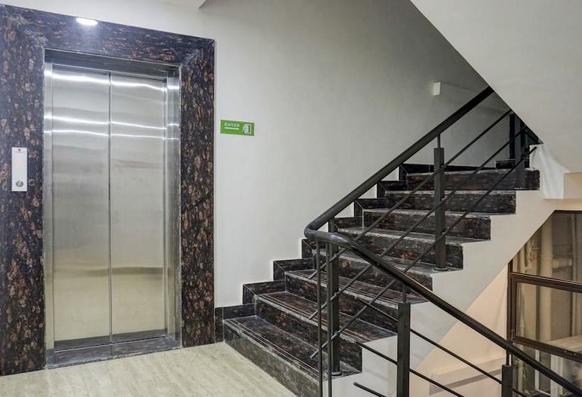 Fabhotel Atithi Regency