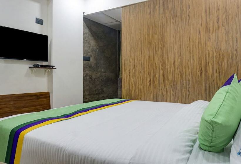 Fabhotel Atithi Regency