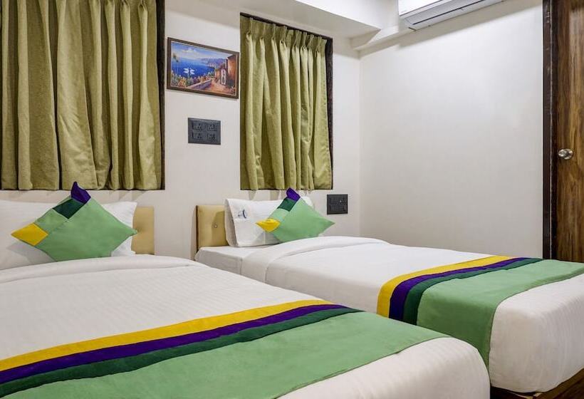 Fabhotel Atithi Regency