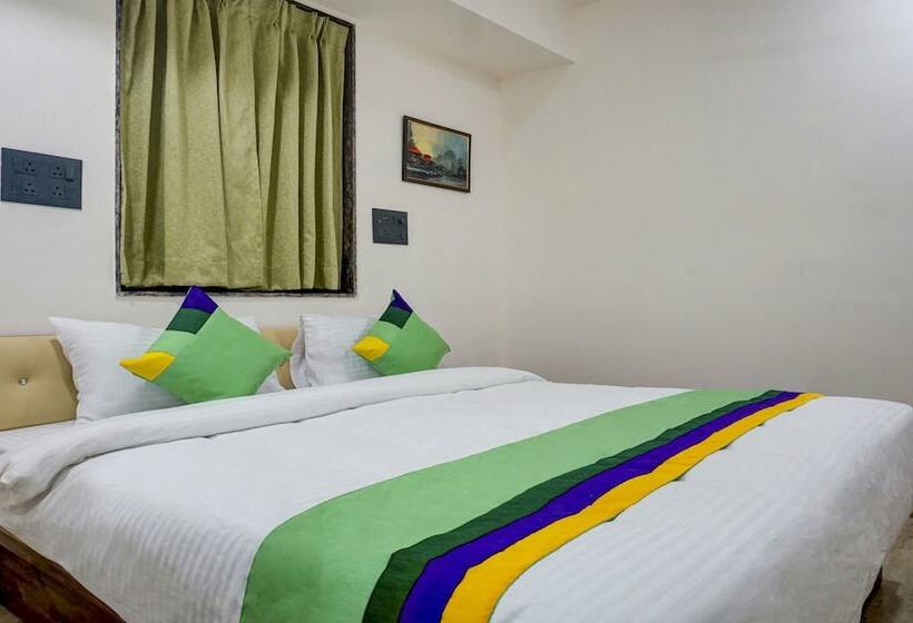 Fabhotel Atithi Regency