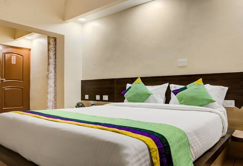 호텔 Treebo Golden Inn, 700 Mtrs From Promenade Beach