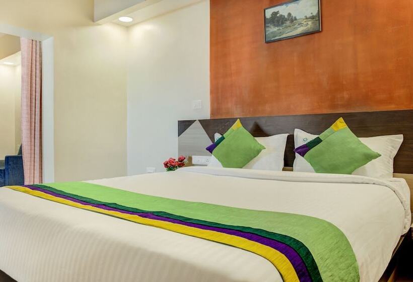 호텔 Treebo Golden Inn, 700 Mtrs From Promenade Beach