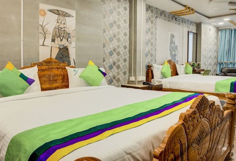 호텔 Treebo Golden Inn, 700 Mtrs From Promenade Beach