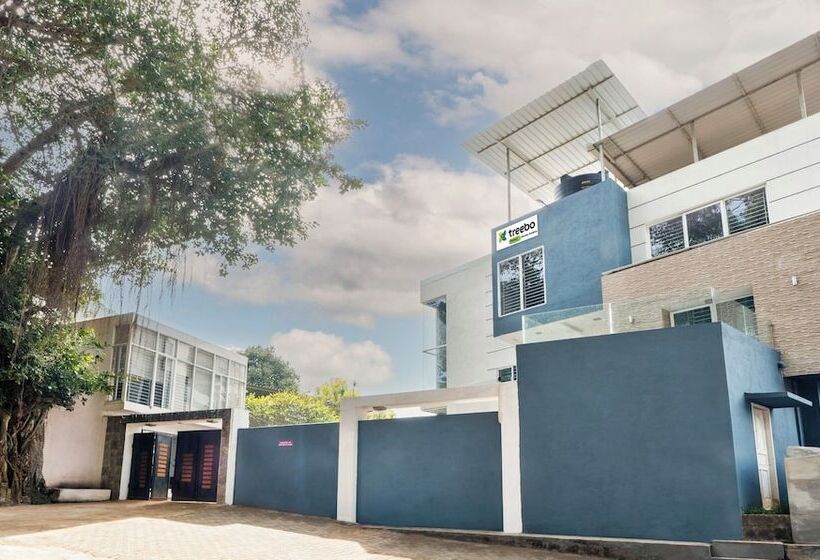 ホテル Treebo Midvalley Residence