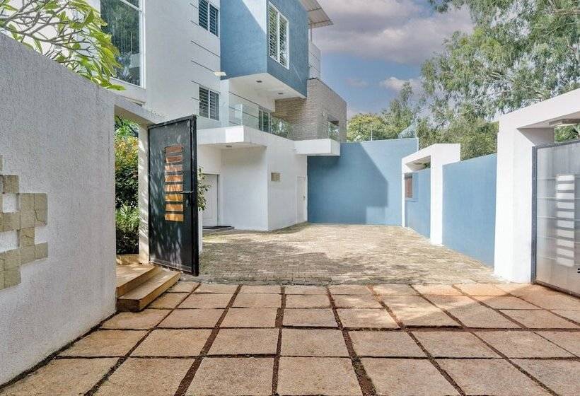 ホテル Treebo Midvalley Residence