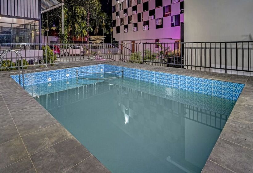 酒店 Treebo Regalia Inn Civil Station