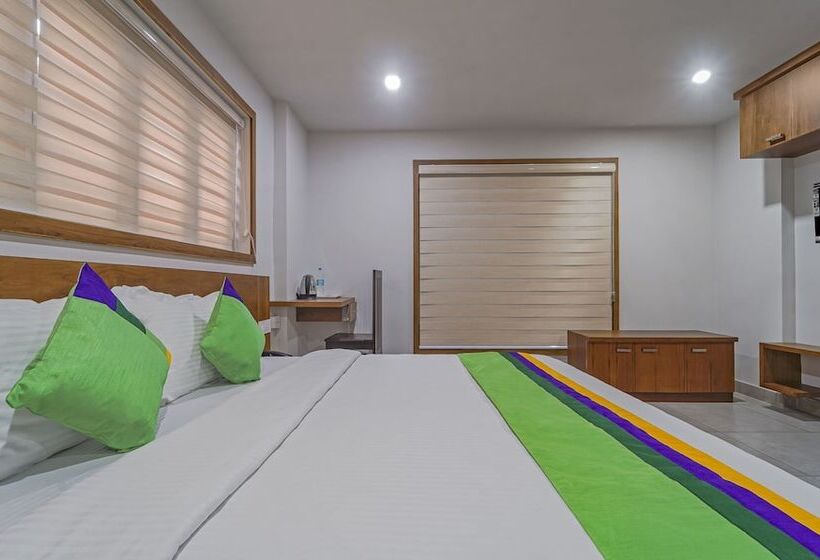 酒店 Treebo Regalia Inn Civil Station