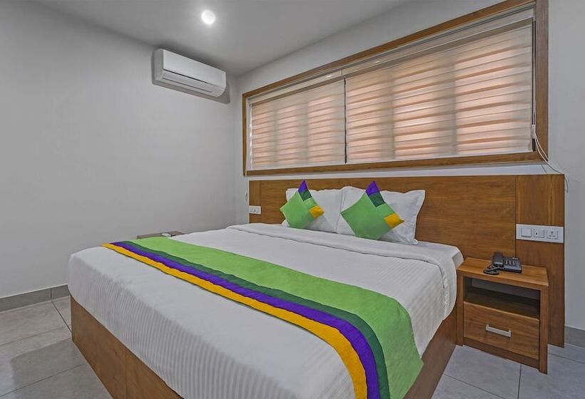 酒店 Treebo Regalia Inn Civil Station