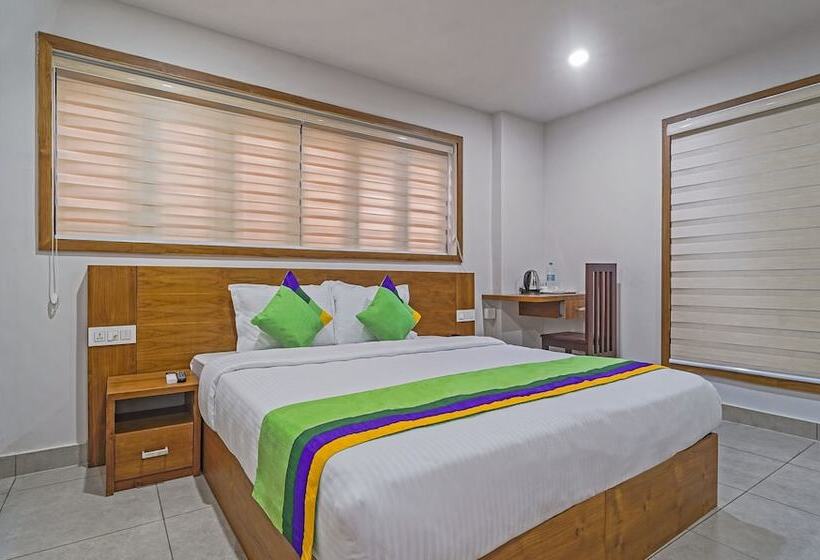 酒店 Treebo Regalia Inn Civil Station