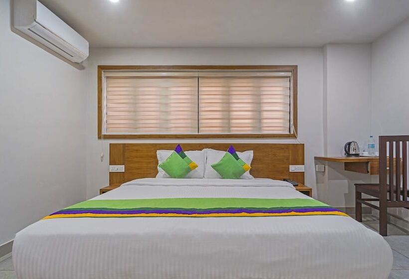 酒店 Treebo Regalia Inn Civil Station