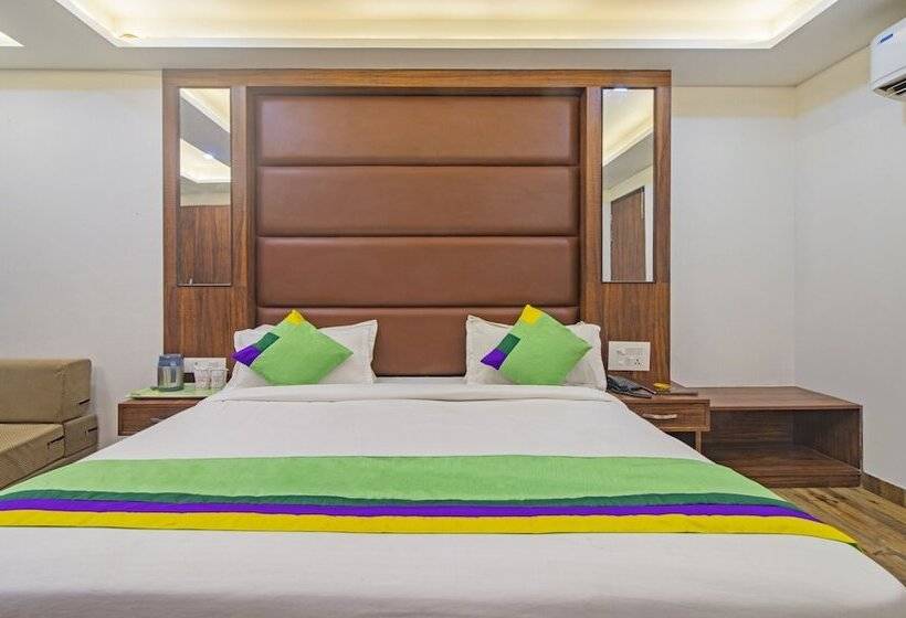 Отель Sunrise Retreat Homestay Agra Near Taj Mahal