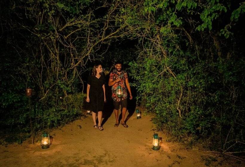 Отель Tribe Yala  Luxury Camping