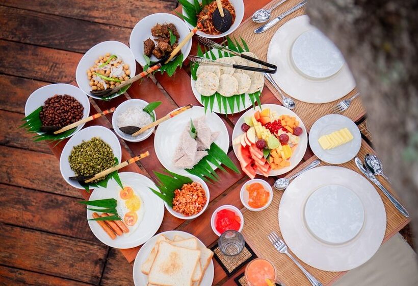 Отель Tribe Yala  Luxury Camping