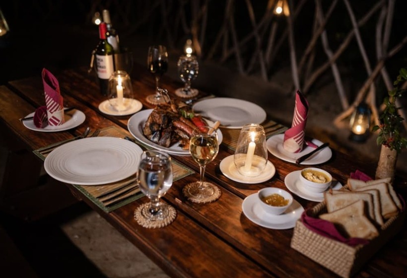 Отель Tribe Yala  Luxury Camping