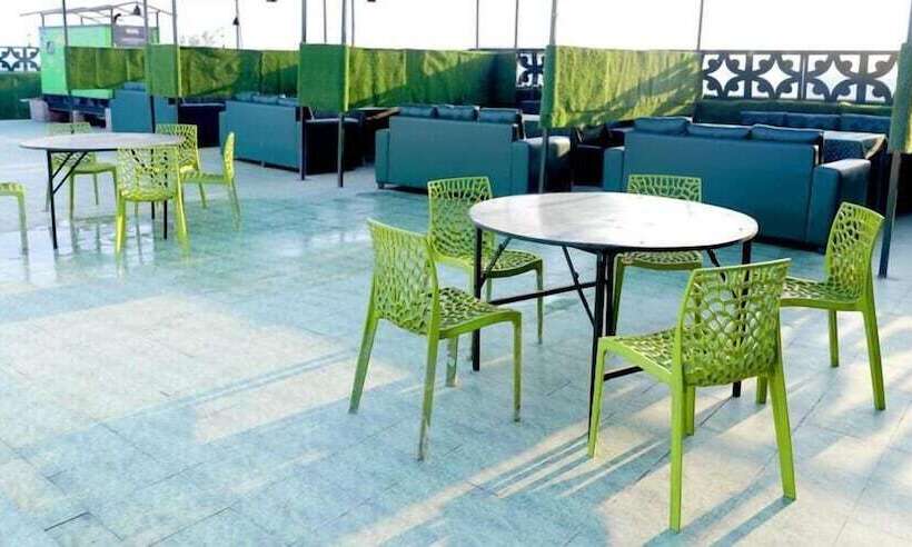 Отель Tulsi Garden Near Prem Mandir Vrindavan