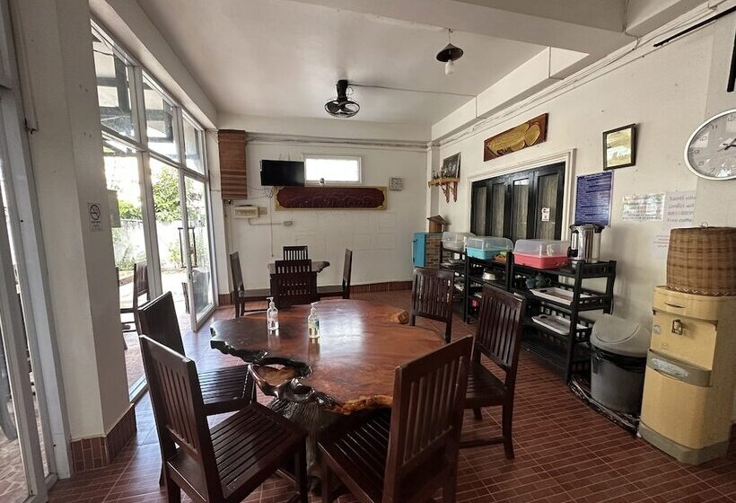 酒店 Oudomsin Vangvieng