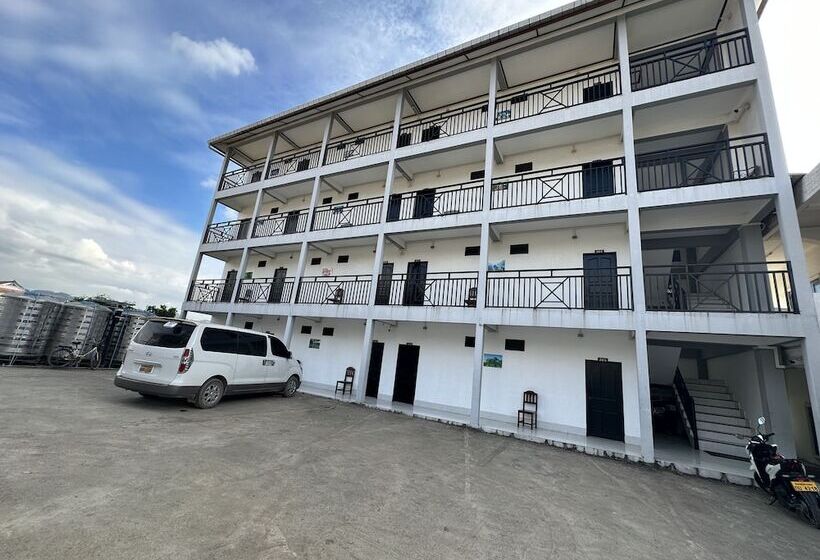 酒店 Oudomsin Vangvieng