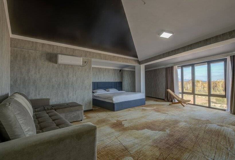 هتل Vzmorie Resort