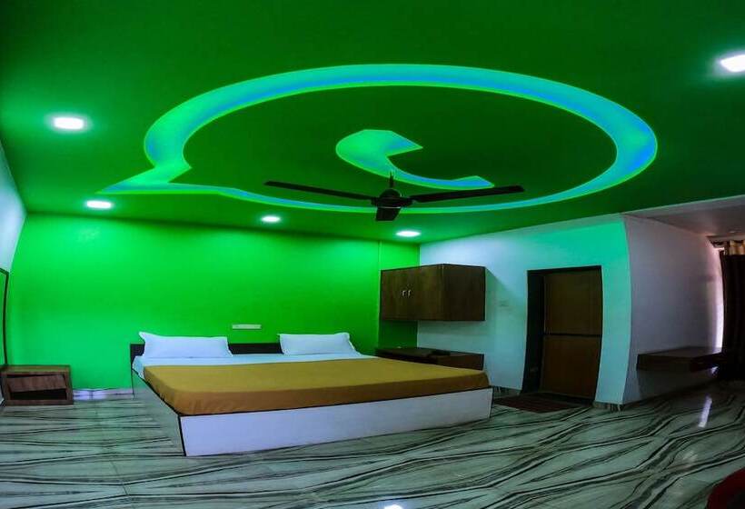 Kings Hotel & Resort