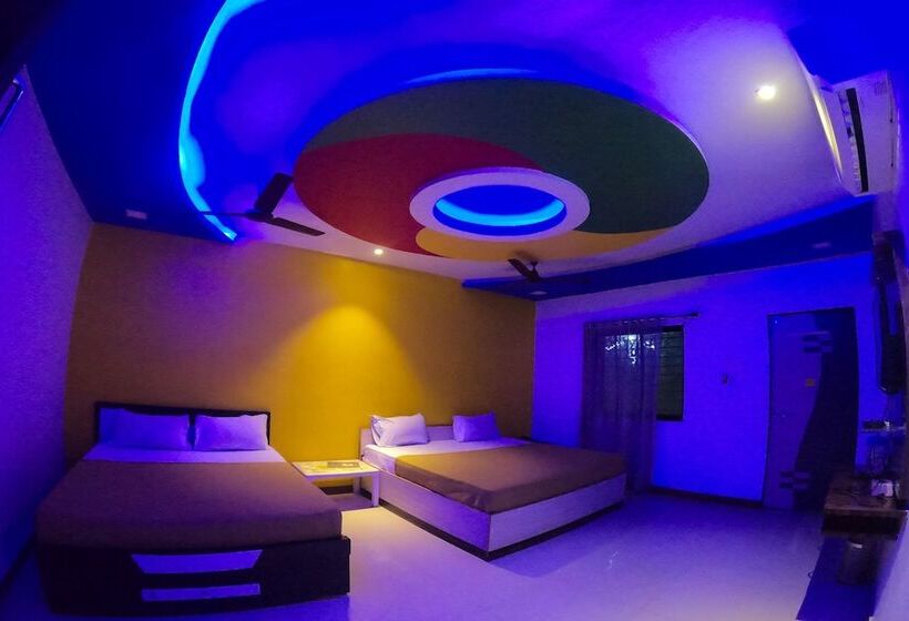 Kings Hotel & Resort