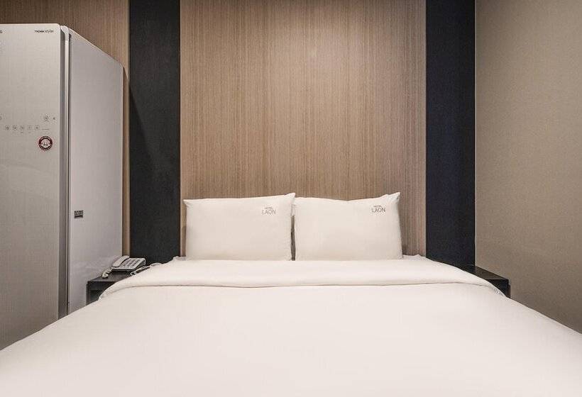 فندق على الطريق Changwon Myeongseodong Hotel Laon