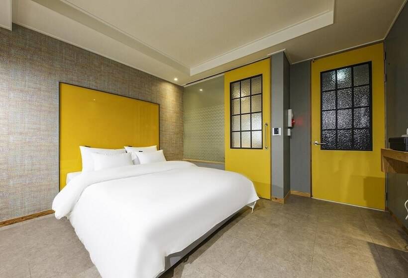 모텔 Cheongju Hotel Persona