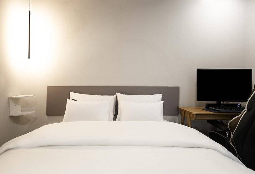 모텔 Cheongju Hotel Persona