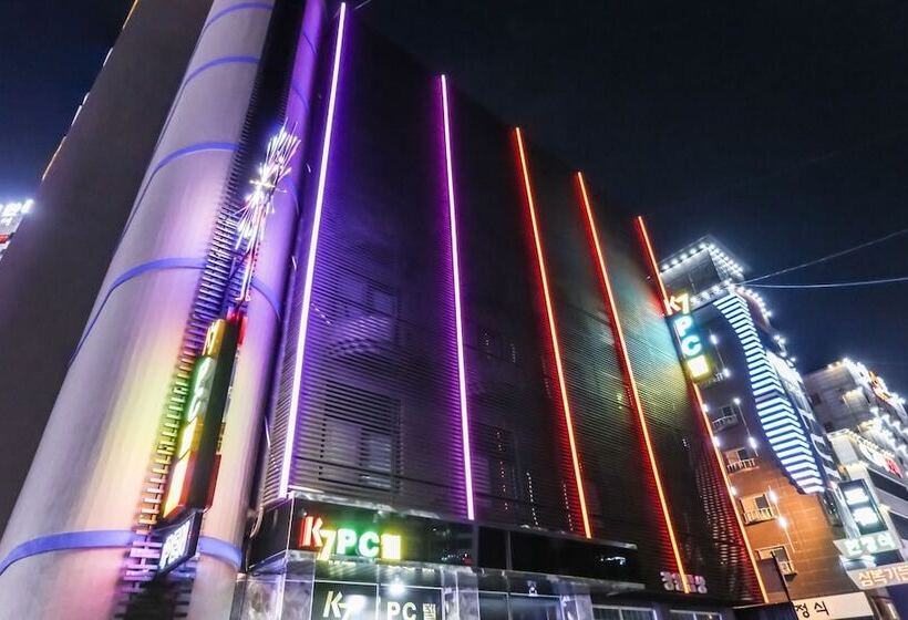 汽车旅馆  Daejeon Yuseong K7 Pctel