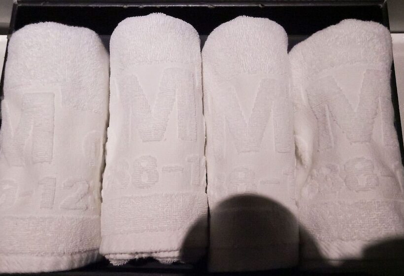 מוטל Geojedo Gohyeon The M