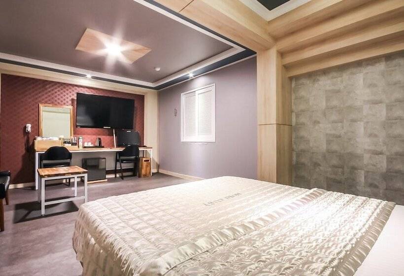 汽车旅馆  Gumi Wonpyeongdong Hotel Ruby