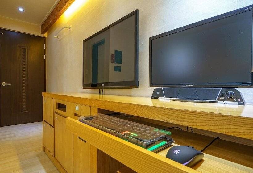 Motel Gwangyang Picasso