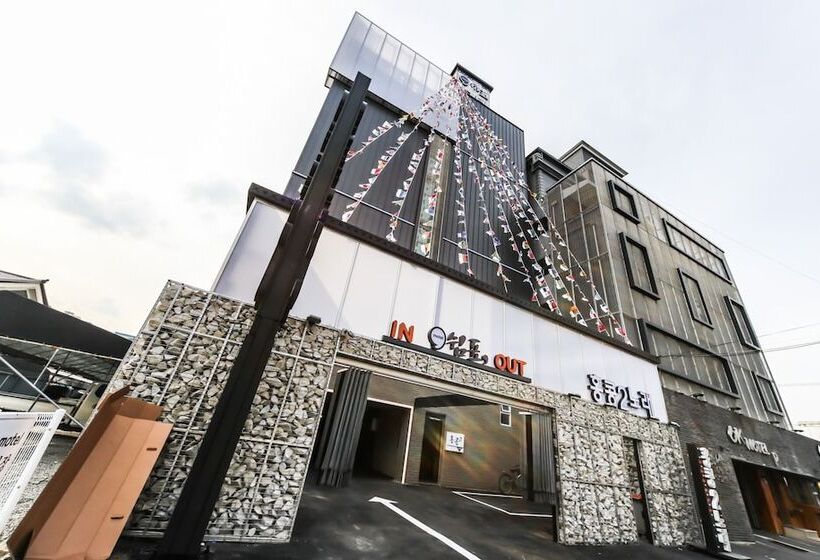 모텔 Gyeongsan Shwimpyo