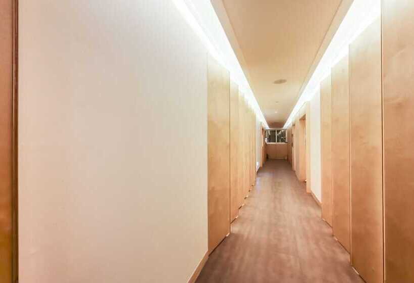 모텔 Gyeongsan Shwimpyo