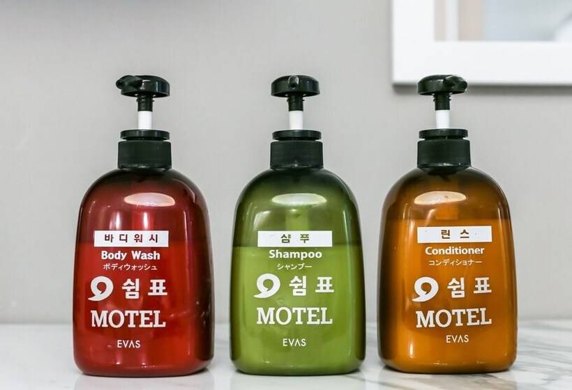 모텔 Gyeongsan Shwimpyo