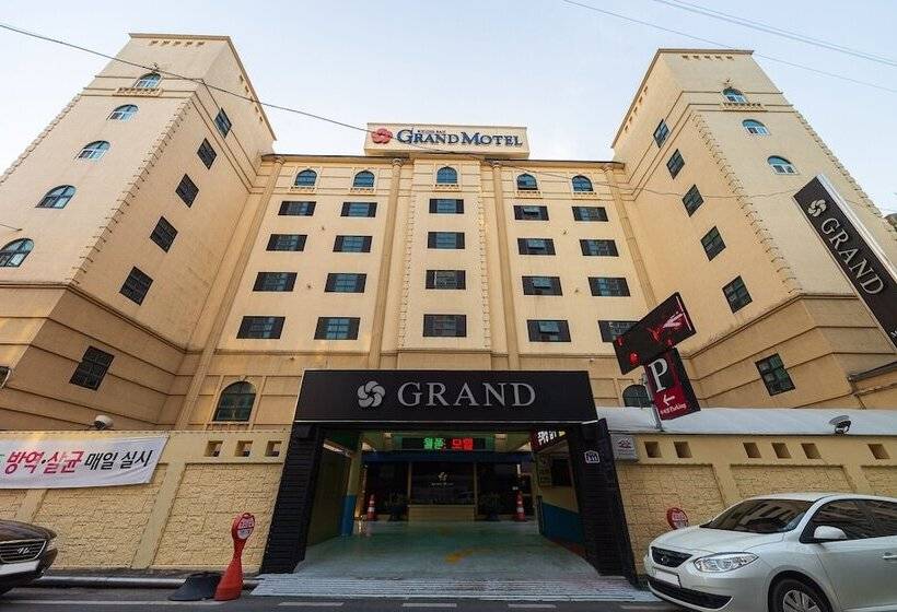 فندق على الطريق Gyeongsan Grand