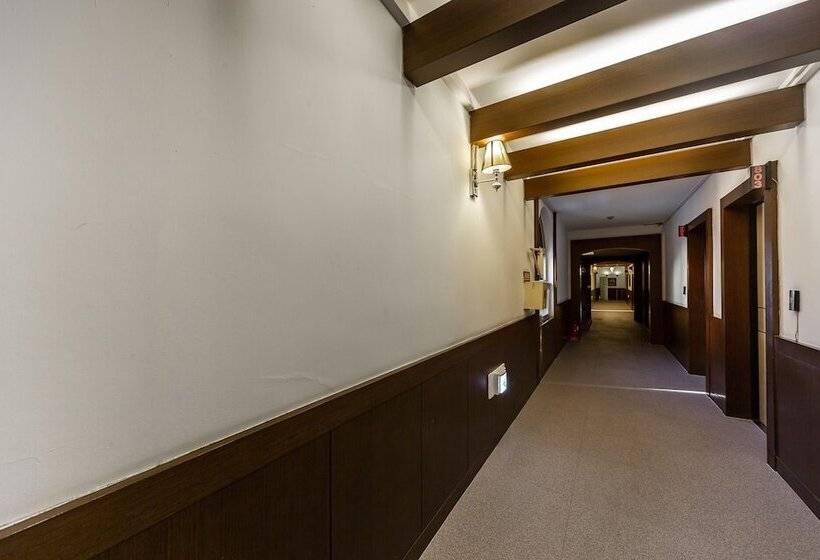 فندق على الطريق Gyeongsan Grand