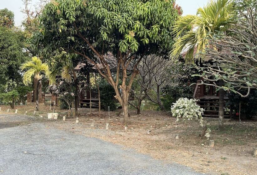 فندق على الطريق Maingam Resort