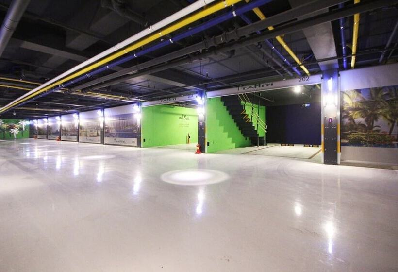 모텔 Pohang Jukdo Market Tahiti