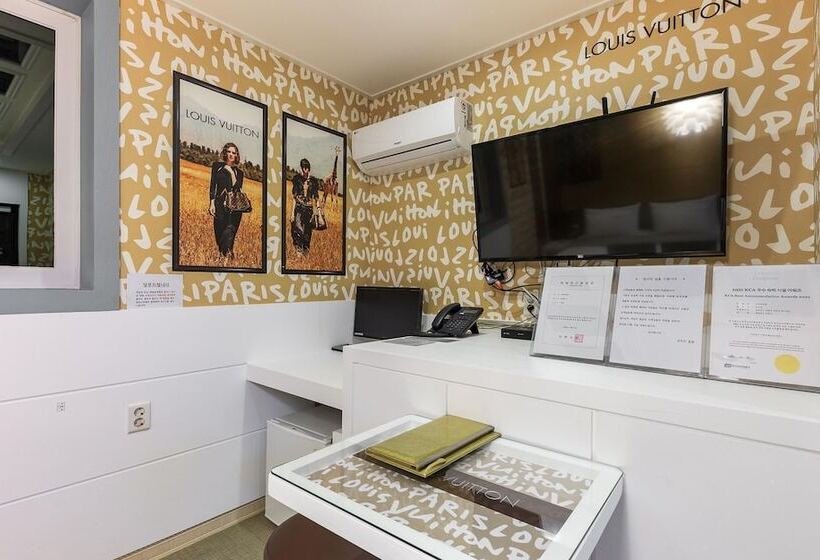 Motel Sacheon Island