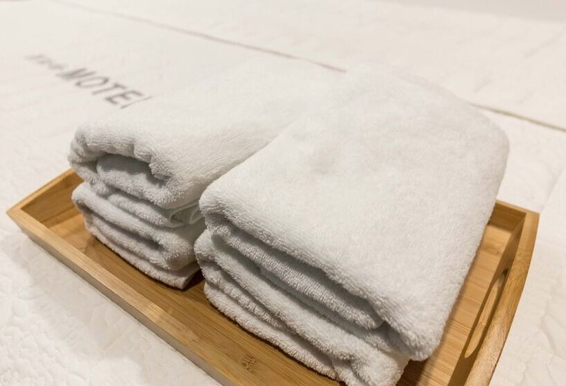 فندق على الطريق Sanbon Praha