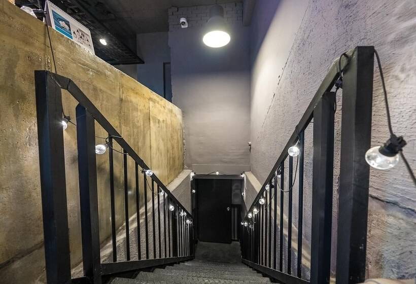 מוטל Seongnam Bunker 1148