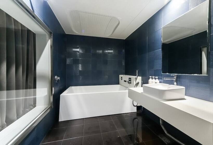 모텔 Ulsan Seongnamdong Hue