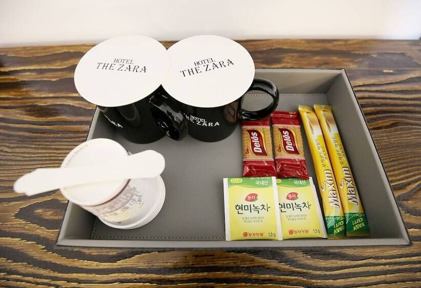 모텔 Voice The Zara Drive In