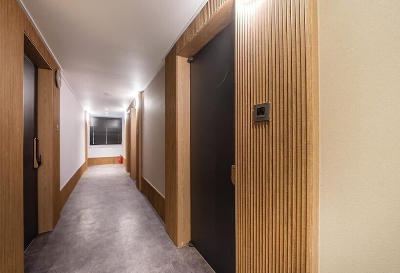 מוטל Wolgot Avenue S