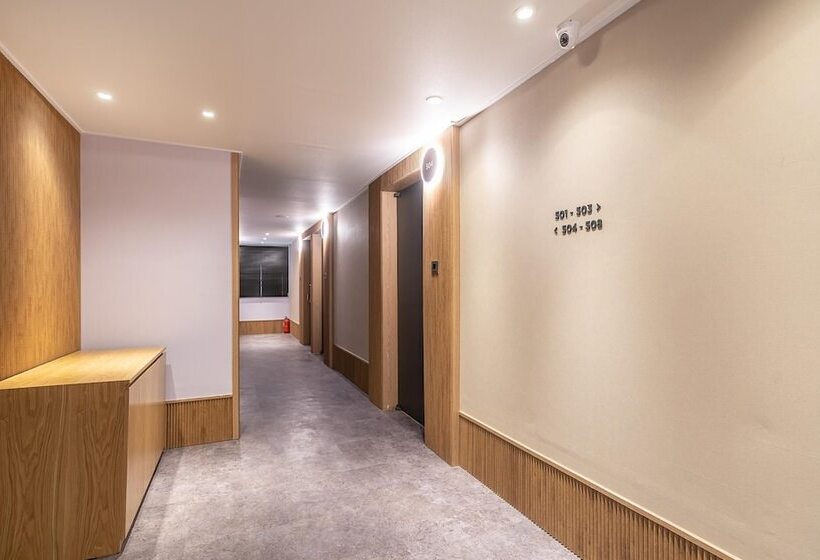 מוטל Wolgot Avenue S