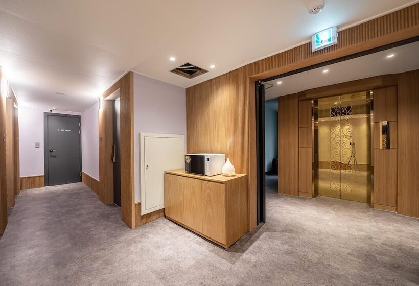 モーテル Wolgot Avenue S