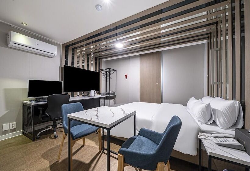 מוטל Wolgot Hotel Yeon